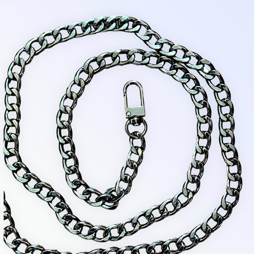 A Stroll on 5th Avenue - Leash