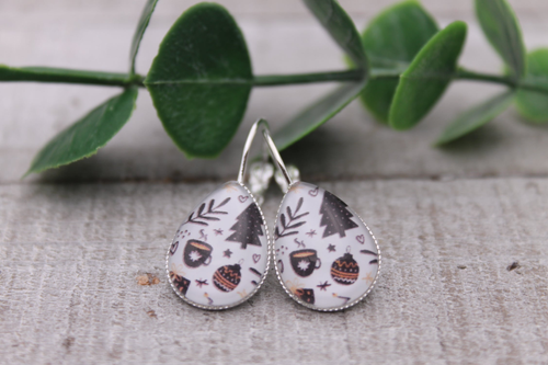 Hot Cocoa || Glass Teardrop French Lever Earrings