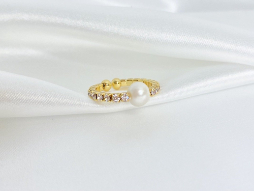 Heart of Pearl 18K Gold Ring