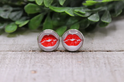 Red Lips || Stud Earrings