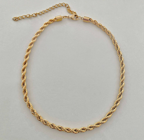 RONNIE GOLD ROPE CHAIN NECKLACE
