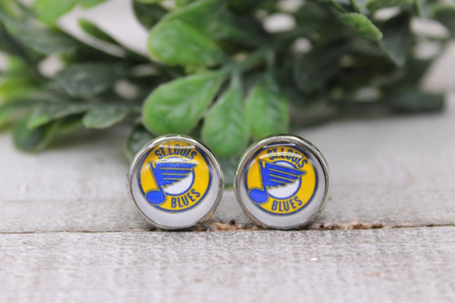 St Louis Blues Hockey Circle || Glass Stud Earrings || Hypoallergenic