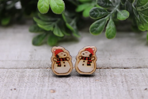 Snowman Snoopy || Wood Stud Earrings