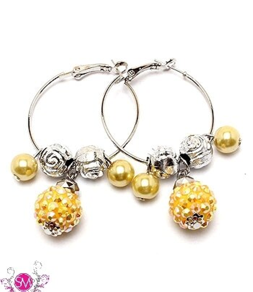 Charm Me in Yellow