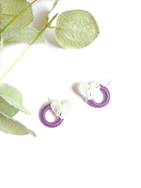 Heart on hoops
