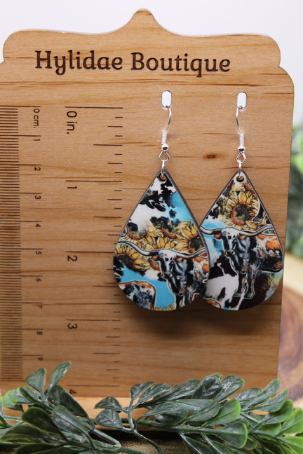 Long Horn Cows || Teardrop Dangle Earrings