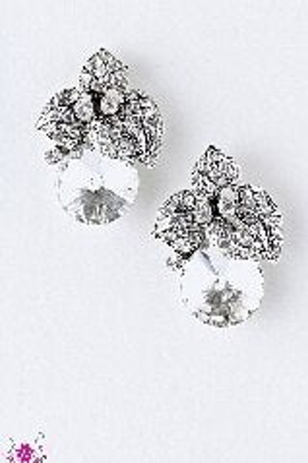 CRYSTAL FLOWER in Clear EARRINGS