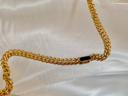 Mystic Black Necklace