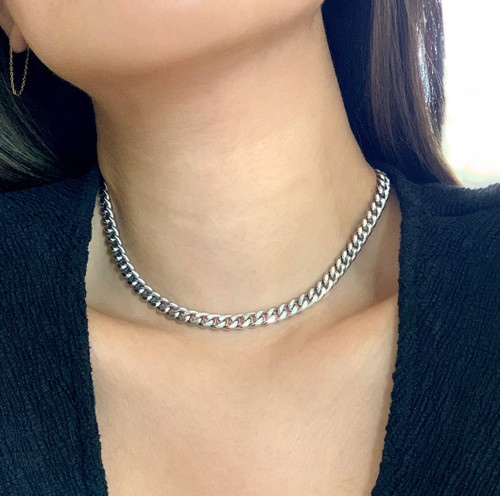 ROSLYN SILVER CURB CHAIN NECKLACE