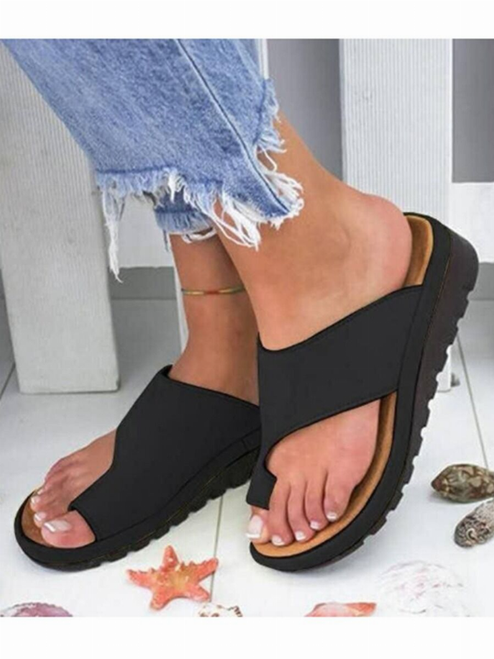 TOE RING BEACHWEAR SANDALS