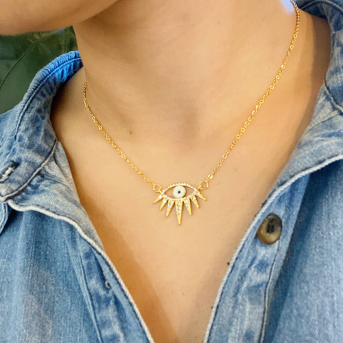 Piercing Eye Necklace