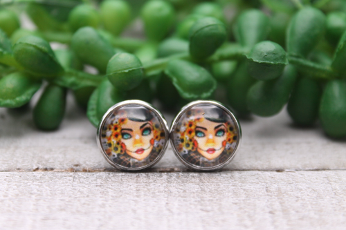 Scarecrow Girl || Glass Stud Earrings || Hypoallergenic
