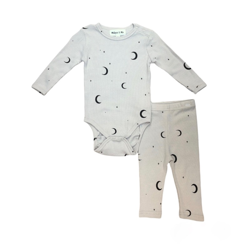 Crescent Moon Outfit