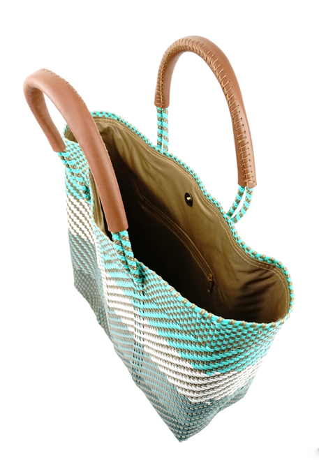 Hannah Resort Tote Bag