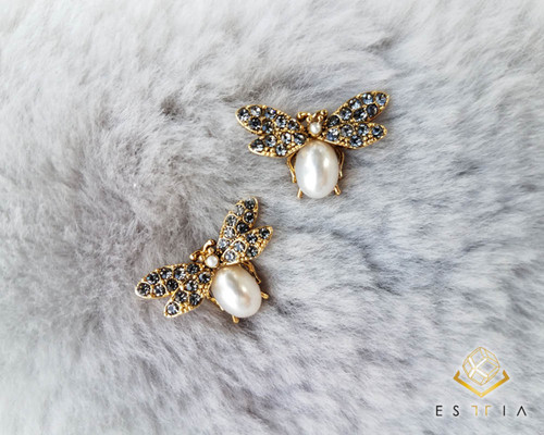 Pearl Bee - Stud/Cluster