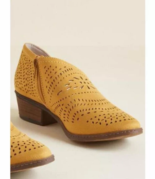 Hollow Out Boots