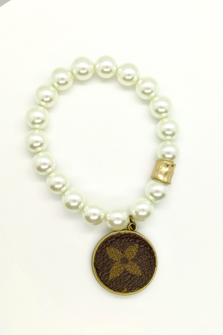 LV Again - Pearl with gold brass accent Stretch Bracelet