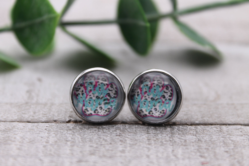 Fur Mama Paw Print || Glass Stud Earrings || Hypoallergenic