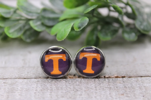 T Tennessee on Black || Stud Earrings || Hypoallergenic