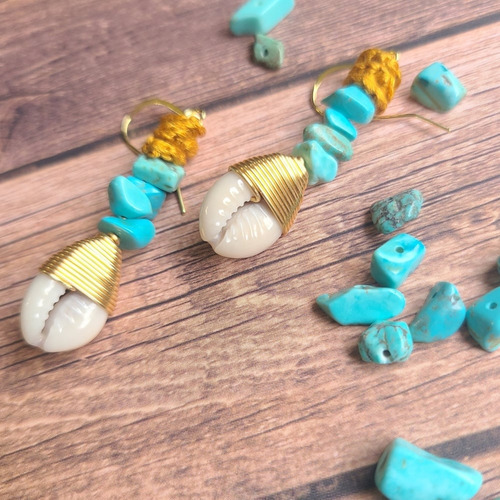 Wagnerite Cowrie Shell Earrings