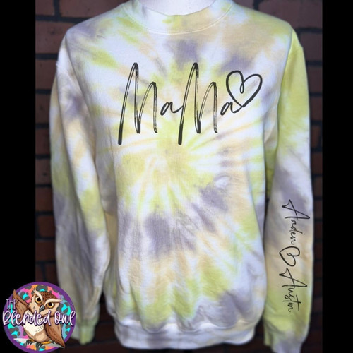 Personalized Mama Tie Dye Sweatshirt/Long Sleeve 