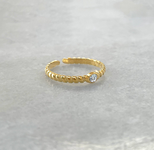 HELINA ADJUSTABLE DAINTY GOLD SOLITAIRE RING