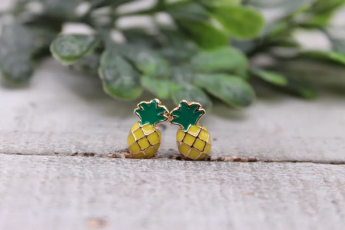 Petite Pineapples || 8 mm Stud Earrings 