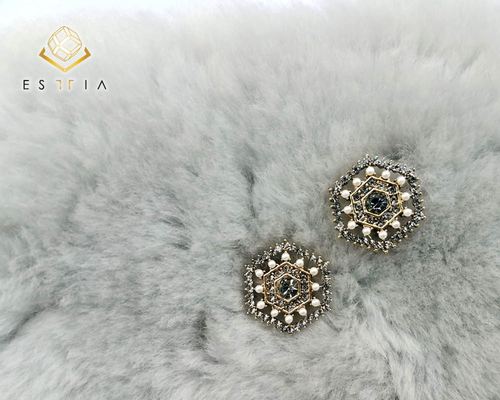 Hexagon - Stud/Cluster