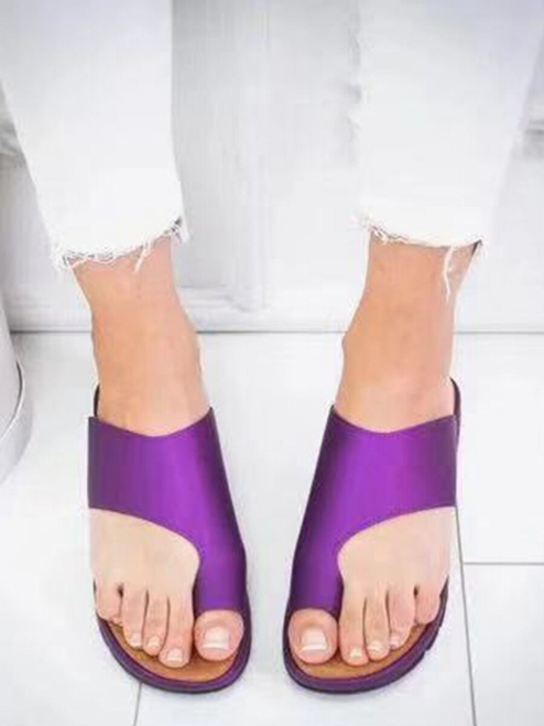 TOE RING BEACHWEAR SANDALS