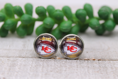 KC Chiefs Football - Ombre || 12mm Glass Stud Earrings