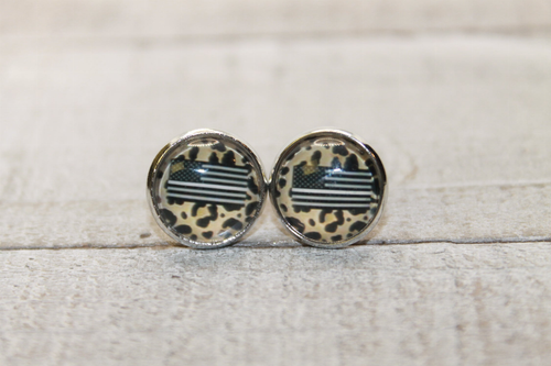 Line Flag on Leopard Glass Stud Earrings