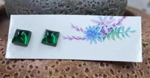 Mirror Pyramid Studs