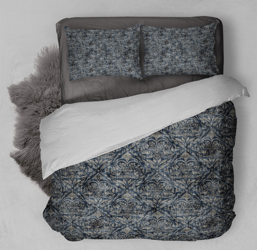 Blankets2U Comforter Set