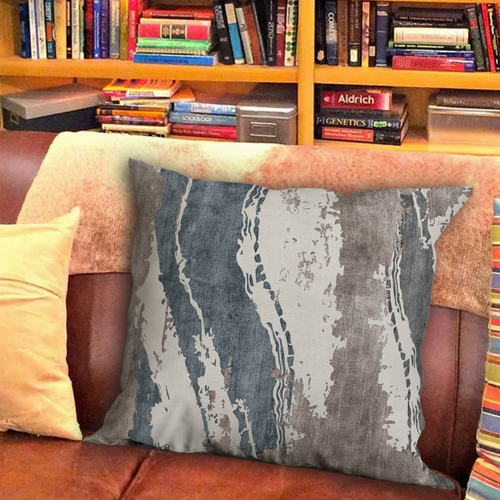 Blankets2U Pillow