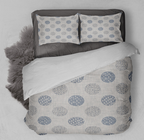 Blankets2U Comforter Set