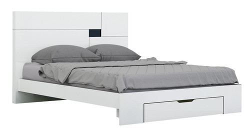 Four Piece White Solid Wood Bedroom Set With Mirror Modern Style