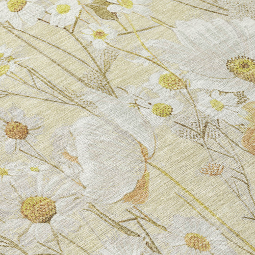 8' Wheat And Ivory Round Floral Washable Indoor Outdoor Area Rug