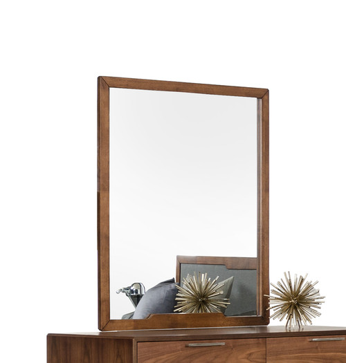 Homeroots Decor 40" Walnut MDF Veneer And Glass Mirror, Walnut Finish