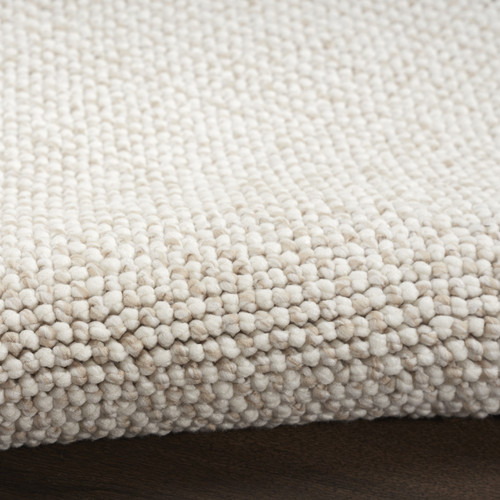 5' X 7' Beige And Ivory Abstract Area Rug