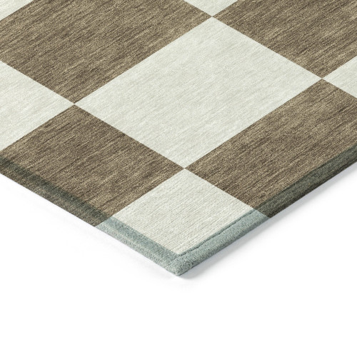 8' Chocolate And Ivory Round Geometric Washable Indoor Outdoor Area Rug