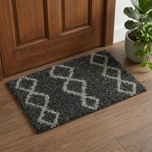 2' X 4' Charcoal and Ivory Chevron Shag Area Rug