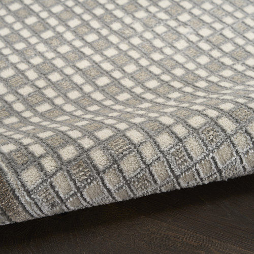 4' X 6' Ivory And Gray Geometric Area Rug