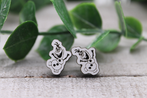 Olaf || Stud Earrings || Hypoallergenic