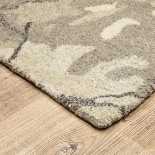 8' X 10' Beige And Ivory Wool Abstract Hand Tufted Area Rug