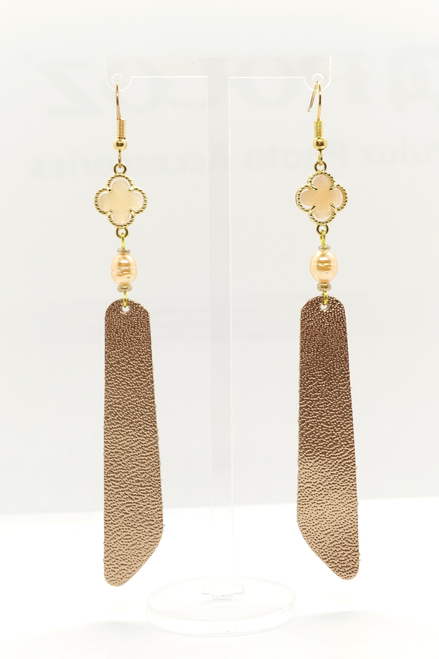 Quartz Clover and Rose Gold Leather Earrings