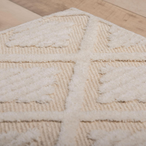 5' X 8' Ivory And Beige Wool Geometric Hand Tufted Area Rug