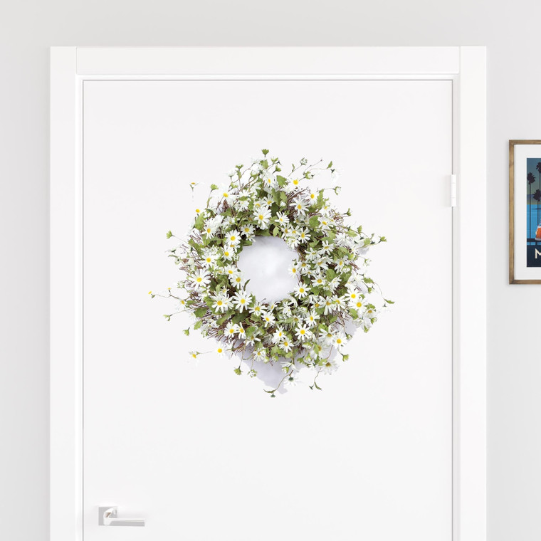 23" Green and White Artificial Spring Daisy Wreath