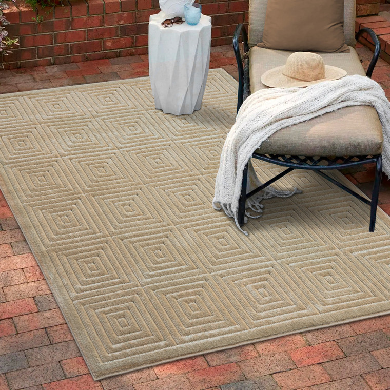 Homeroots Home Decor 8' x 10' Beige Geometric Area Rug