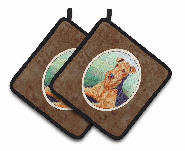 Dog on Pair of Pot Holders - 638508401625