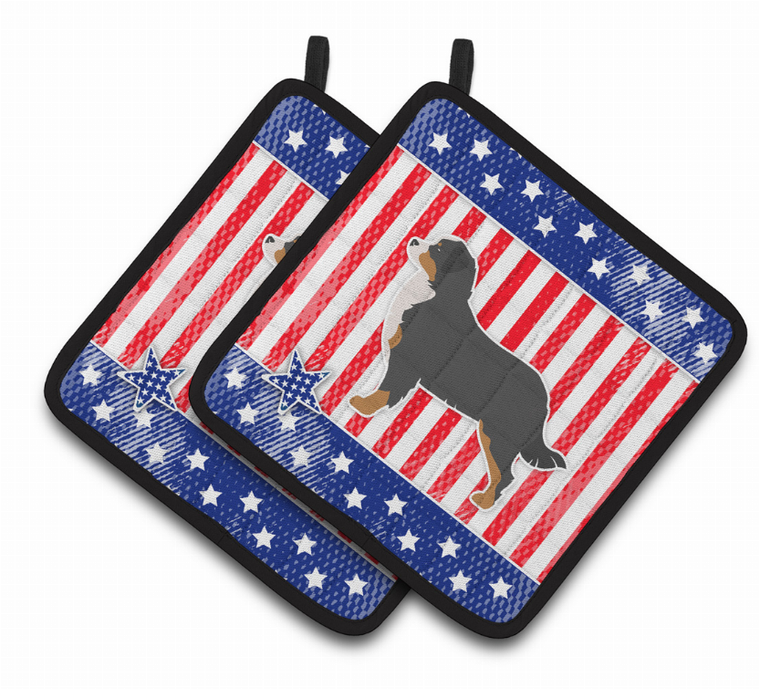 USA Patriotic Dog Art Pair of Pot Holders - 638508524027